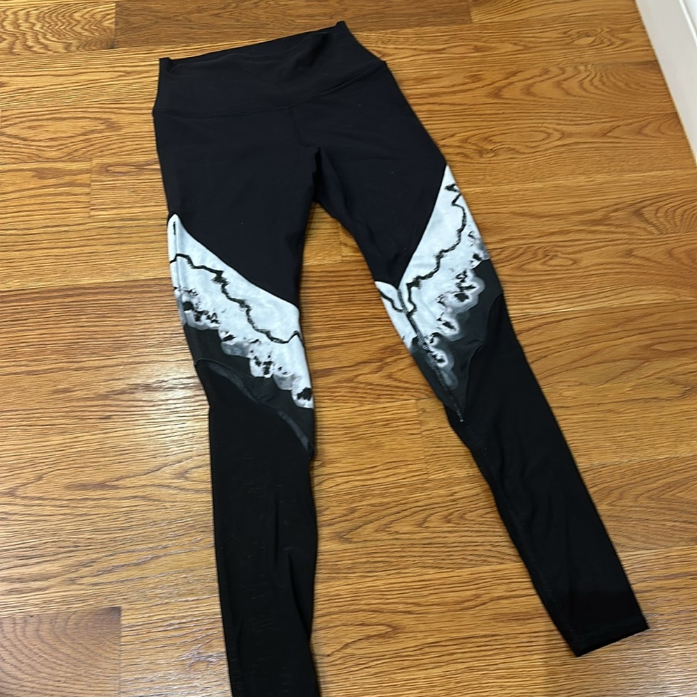 Alo yoga leggings size xs